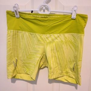 Women's Zoot Size Large Shorts